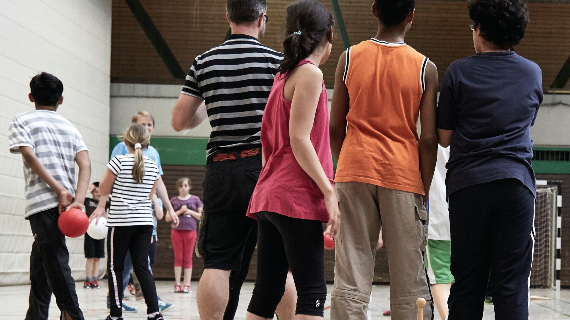 Kooperation Schule/Kindergarten & Verein: Bewegungsförderung für Kinder und Jugendliche